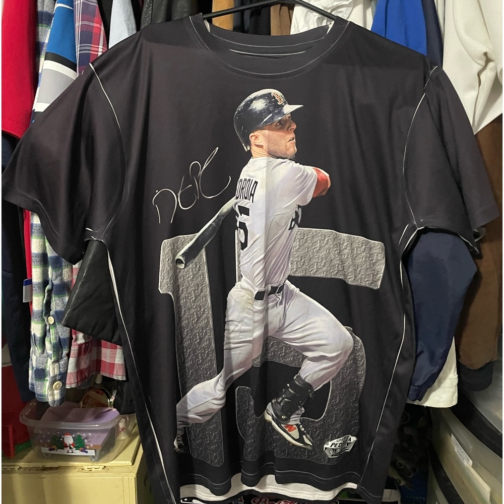 Dustin Pedroia Custom graphic Men’s XL tee shirt Red Sox Jersey